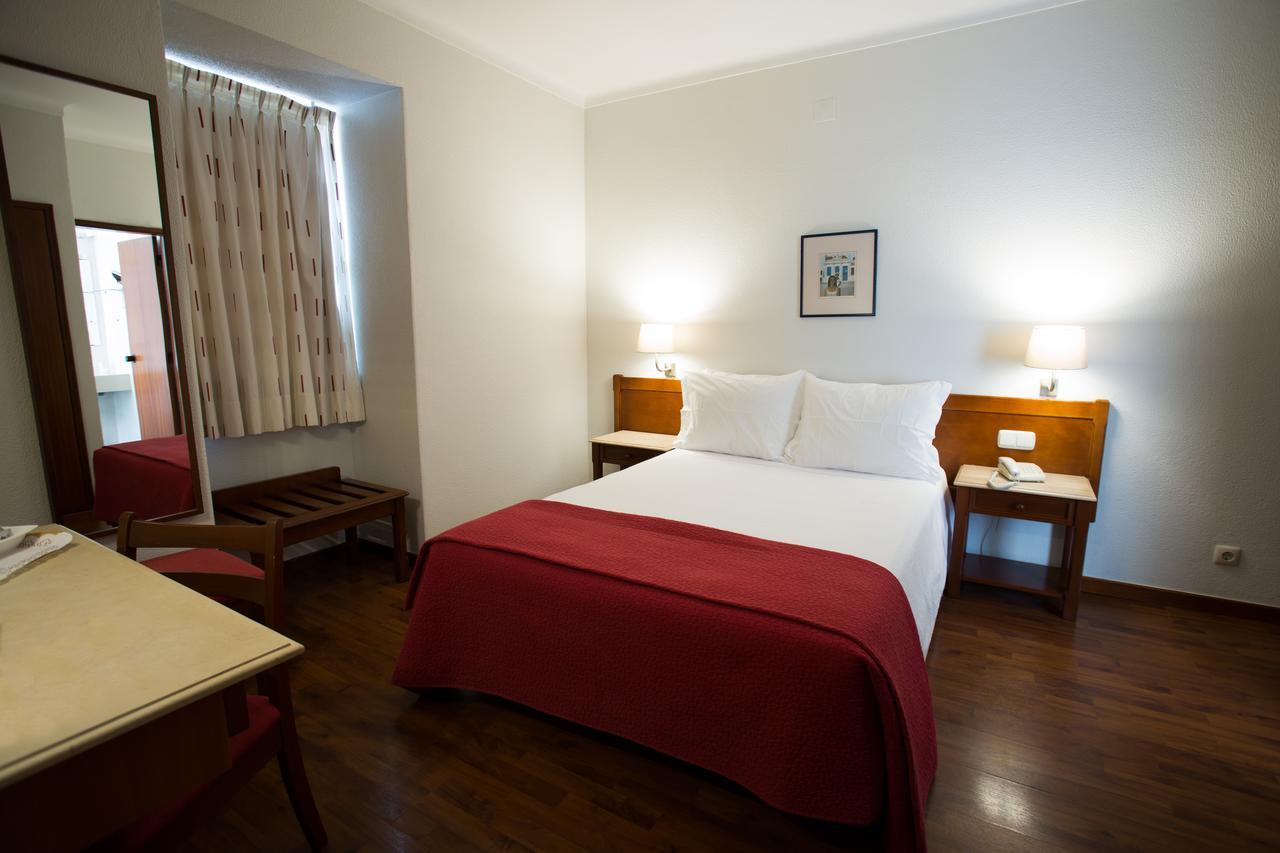 Hotel Solaris Setúbal Extérieur photo