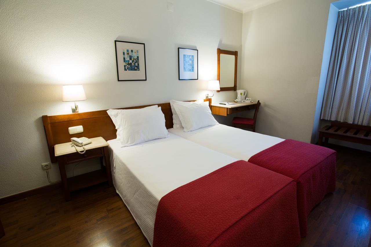Hotel Solaris Setúbal Extérieur photo