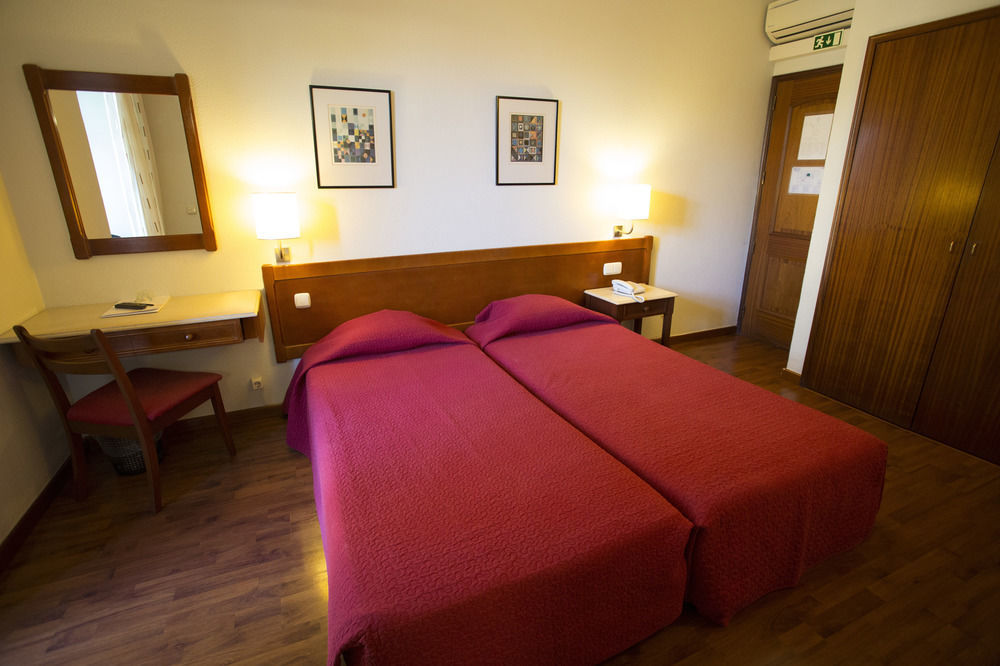 Hotel Solaris Setúbal Extérieur photo